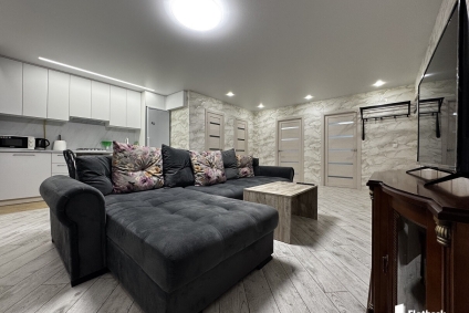 Днепровский бульвар, 66, 1 этаж