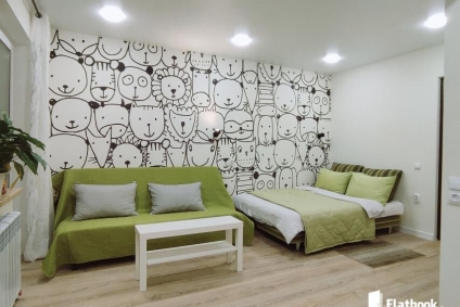 Тихая светлая квартирка с балконом. Центр рядом.