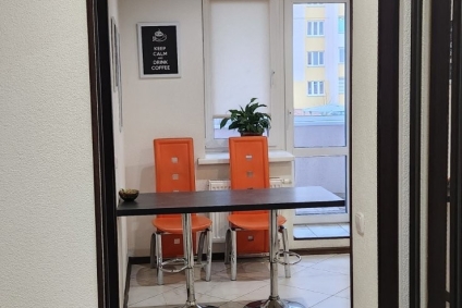 На часы,сутки,недели, от 1 до 6 спальных мест,недалеко от центра, Днепровский бульвар,24