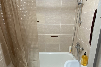 Уютная квартира на сутки. Университет БГУТ